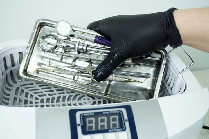 Can You Use Water In An Ultrasonic Cleaner? An Industrial Guide