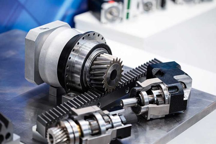 What Are The Differences Between Solvent & Aqueous Cleaners?