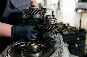 An Essential Guide To Metal Cleaning Systems For Automotive Parts