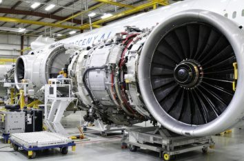 The Advantages Of Using Degreasing Machines For Aerospace Components